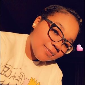 Meet your Posher, Brianna